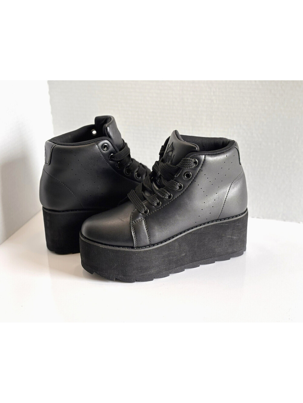YRU Lala High Platform Sneakers Womens Black Size 7/EU 38 Gothic Punk Festival